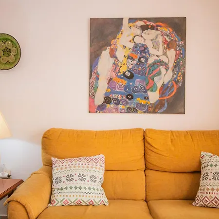 Apartment Fuentes De *