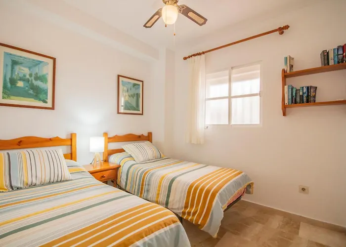 Apartment Fuentes De Nerja